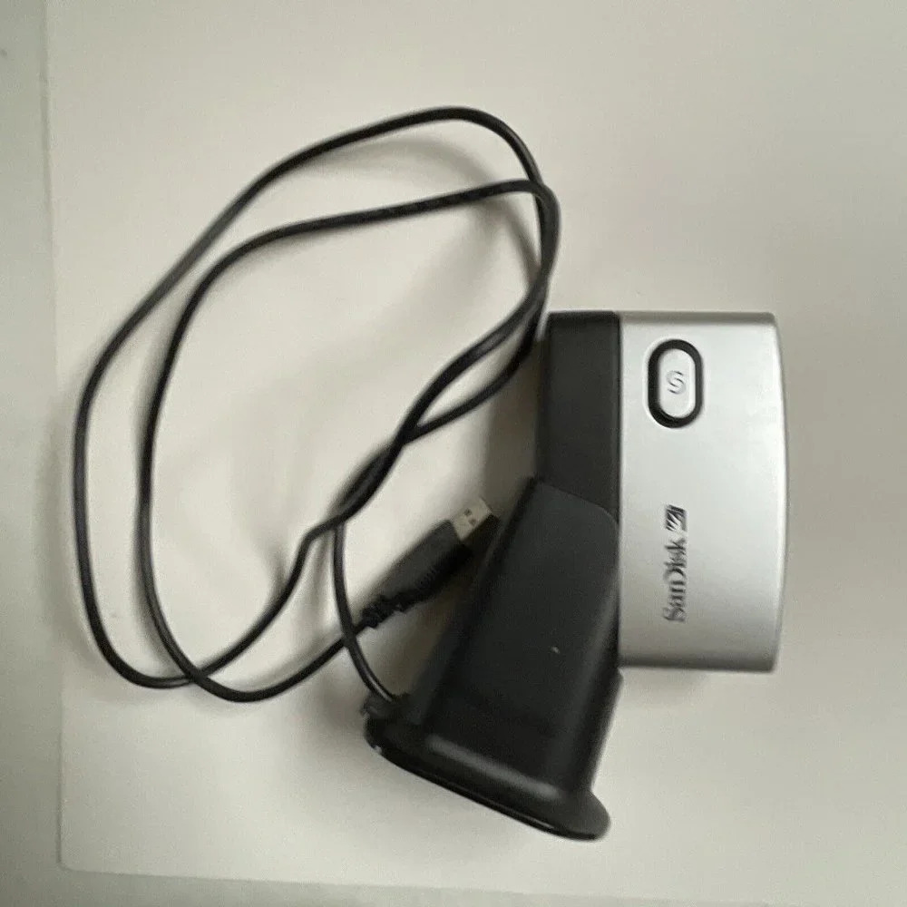 SanDisk ImageMate 12-in-1 SDDR-89‎ V3 USB Card Reader with Stand Hi Speed USB